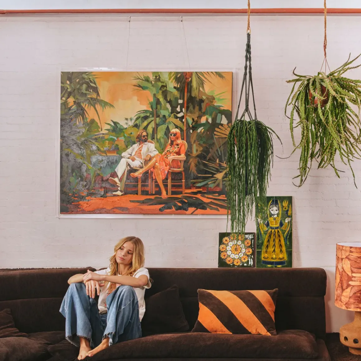 Art Mural Conversation - 152 x 4 x 127 cm