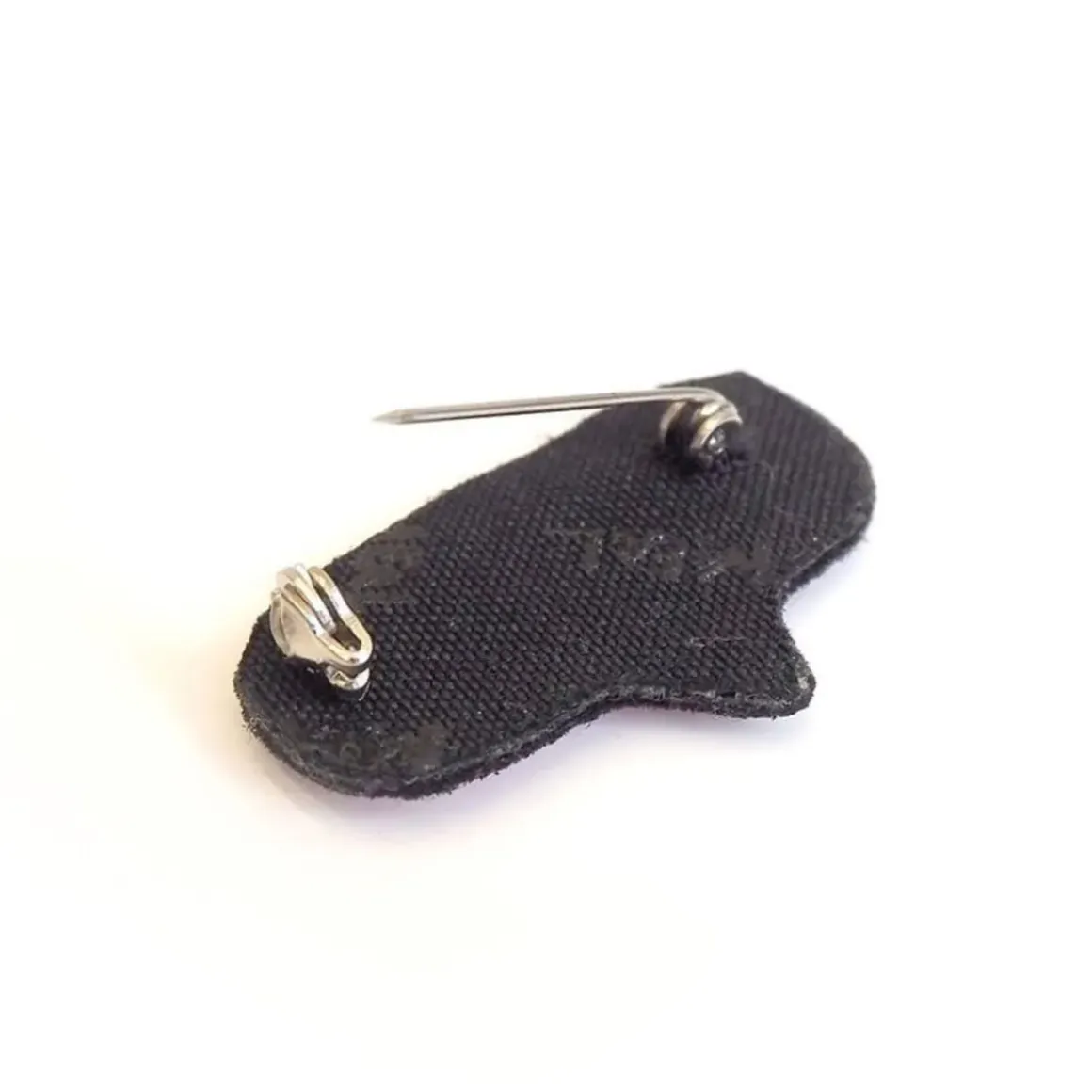 Broche Bisous