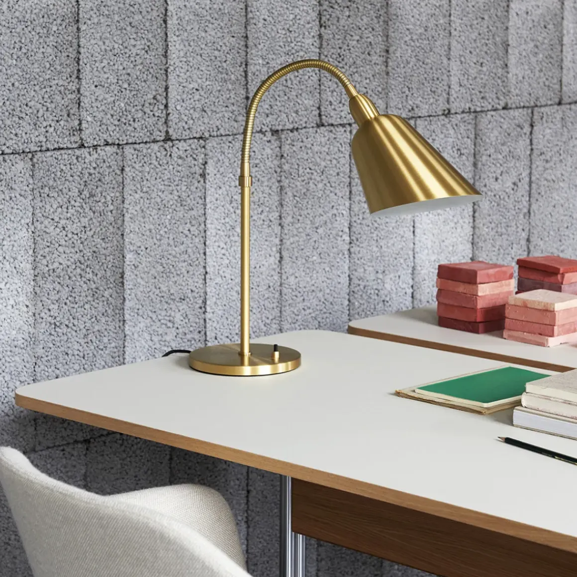 Bureau Pavilion AV16 Linoleum Mushroom 4176 - Chêne / Pieds Chrome