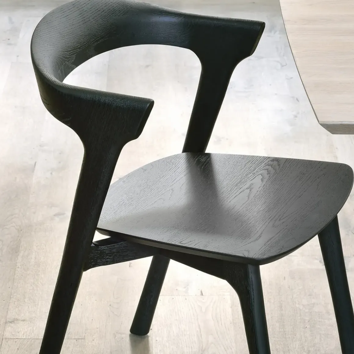 Chaise Bok en chêne noir