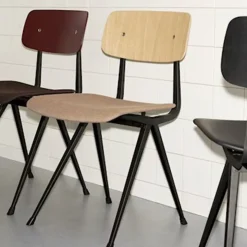 Chaise Result Noir - Rouge Brique - Chêne Laqué