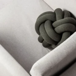 Coussin Knot