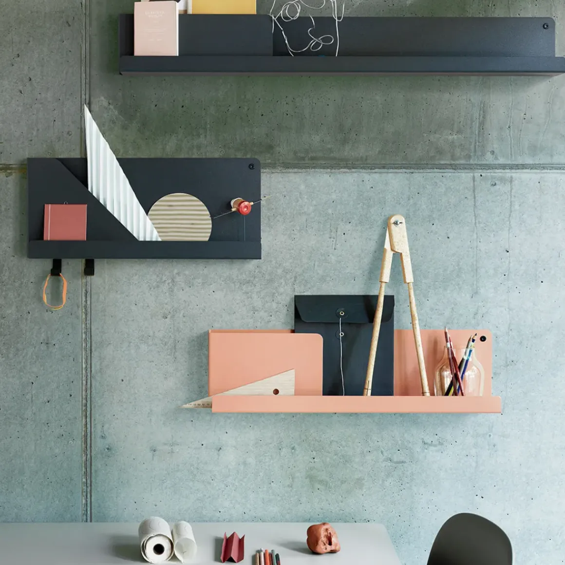 Etagère murale Folded Noir S