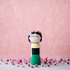 Figurine en bois Kokeshi Sketch.inc Frida