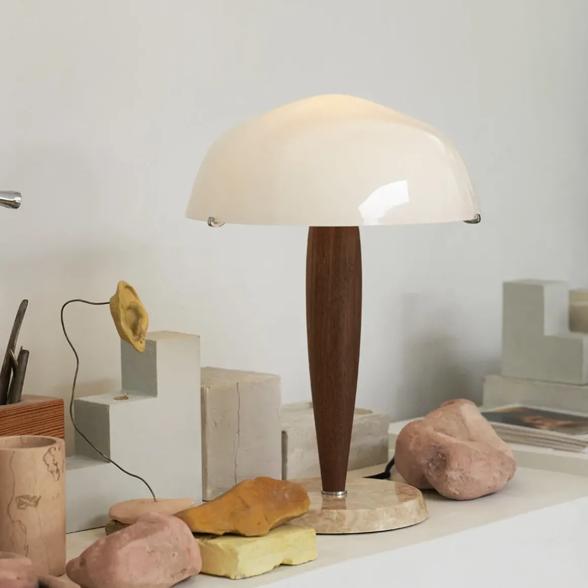 Lampe à poser Herman SHY3 - Noyer u0026 Marbre Crème