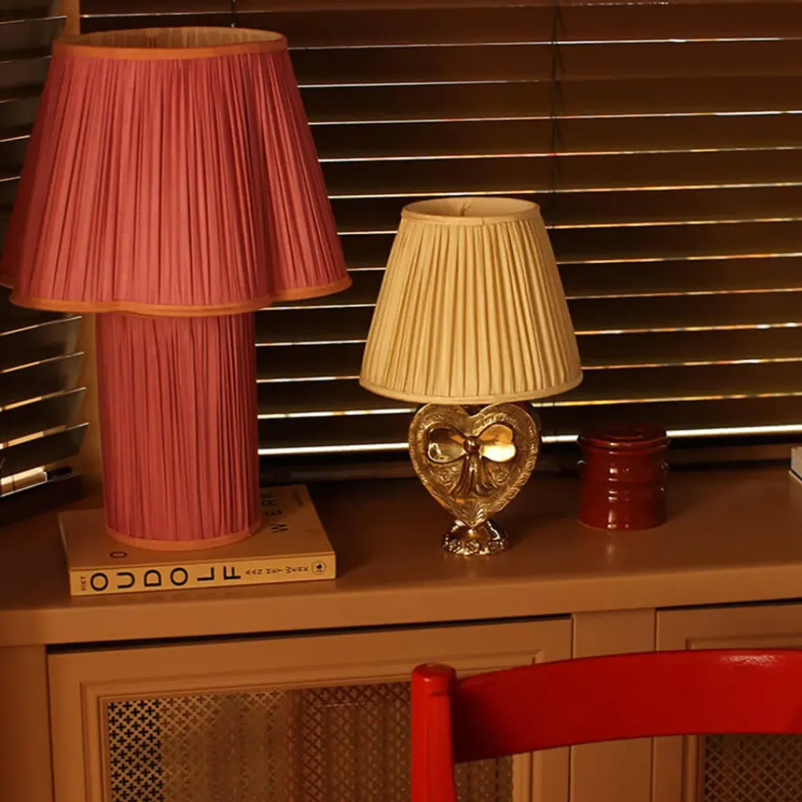 Lampe à poser Myra Silk Fuchsia