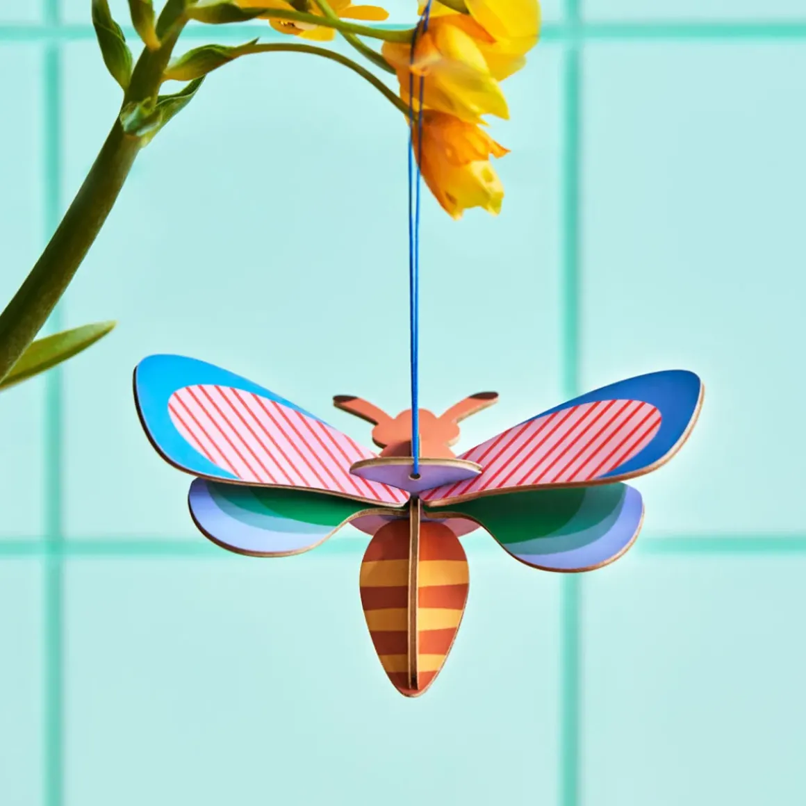Ornement Porte Bonheur Honey Bee