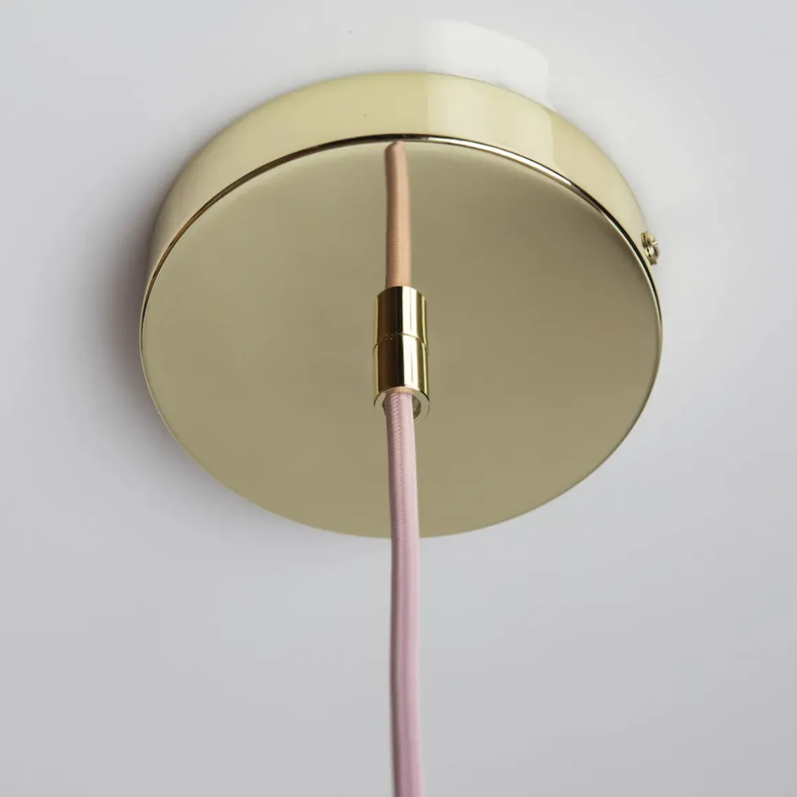 Suspension Soft Serve 03 - Brass
