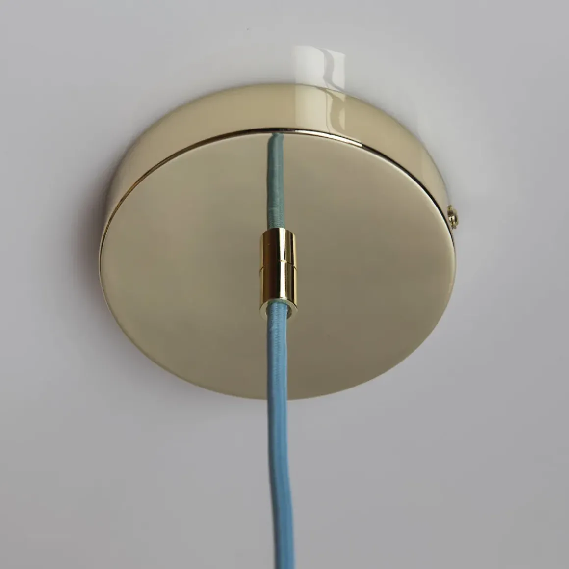 Suspension Soft Serve 03 - Brass